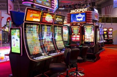 10 dewapokerqq featured game showcase